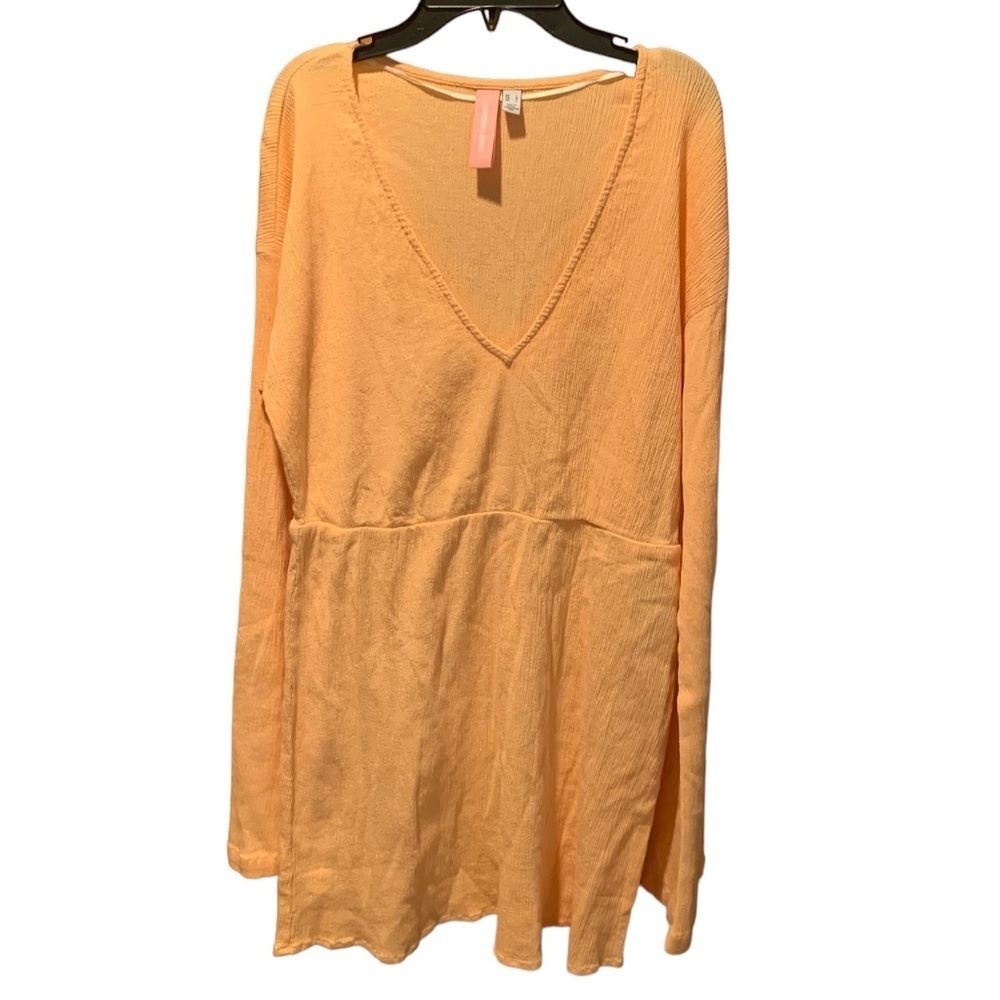 Something New Chrissy Long Sleeve V-neck Short Dress in Light Orange Large